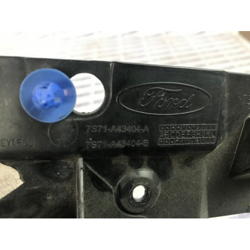 Накладка підсвітки номера Ford Mondeo 4 HB 2007-2014 7S7143842